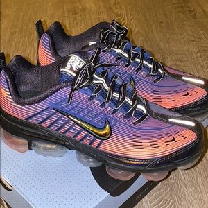 NIKE AIR VAPORMAX 360